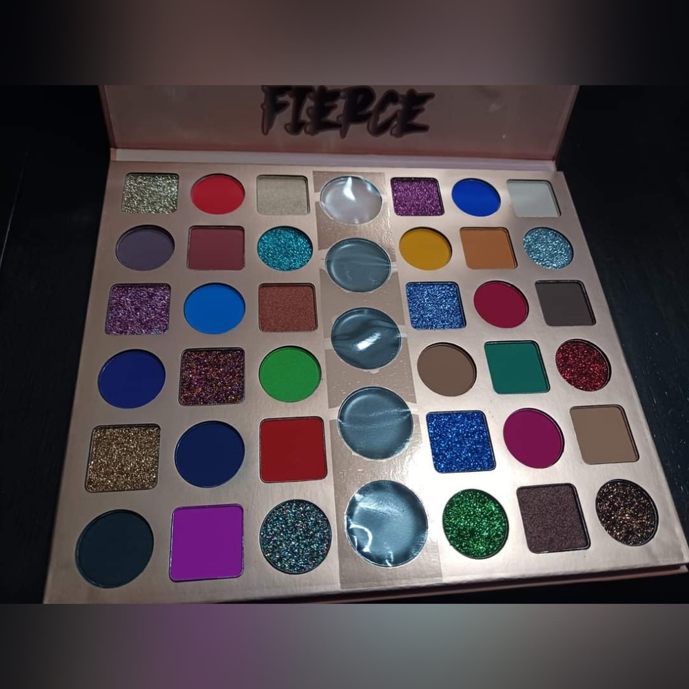 Fierce shadow palette